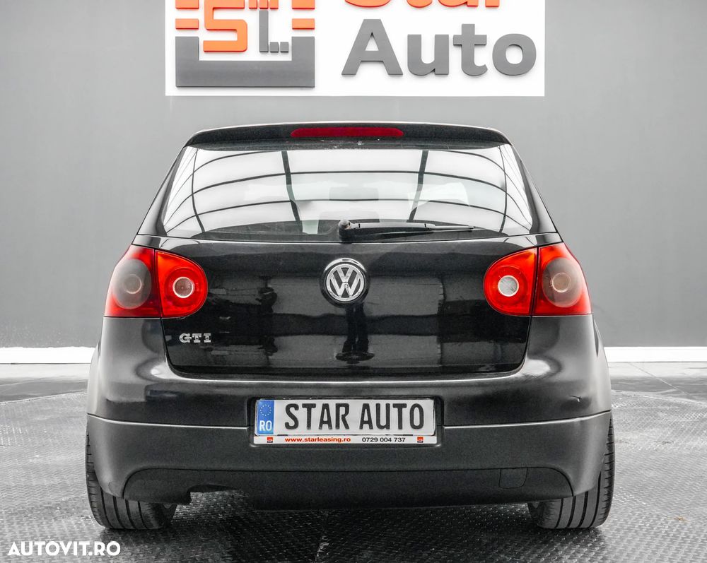 Volkswagen Golf 2.0 FSI GTI - 6