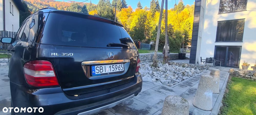 Mercedes-Benz ML 350 4-Matic - 5