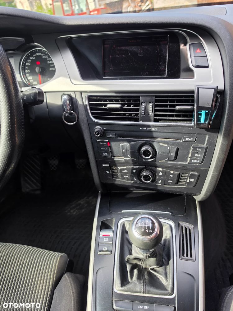 Audi A4 Limousine 2.0 TDI Quattro - 17