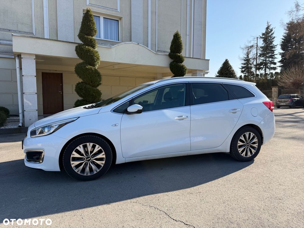 Kia Ceed 1.6 CRDi L Business Line - 1