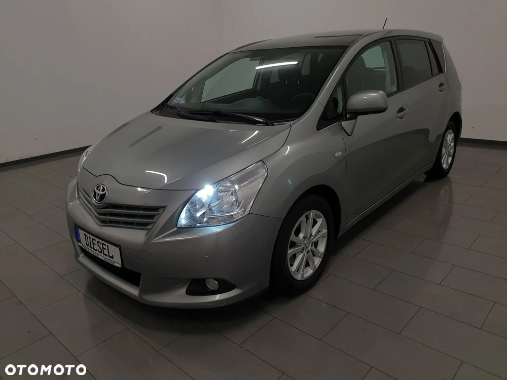 Toyota Verso 2.0 D-4D Premium - 1