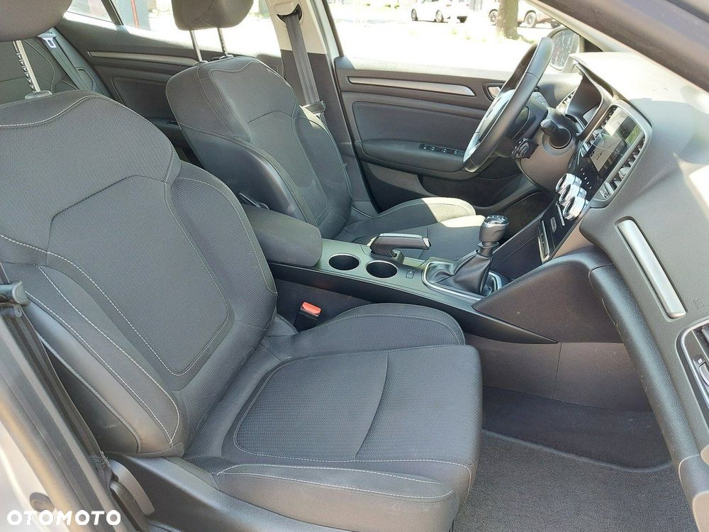 Renault Megane 1.5 Blue dCi Intens - 15