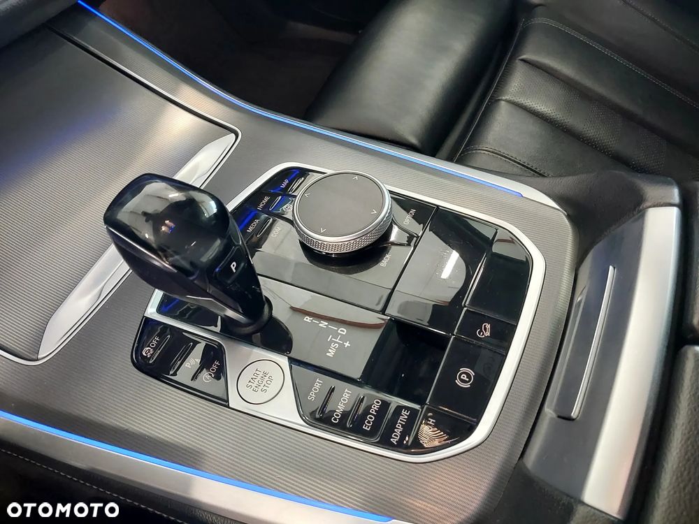 BMW X5 xDrive25d xLine - 20