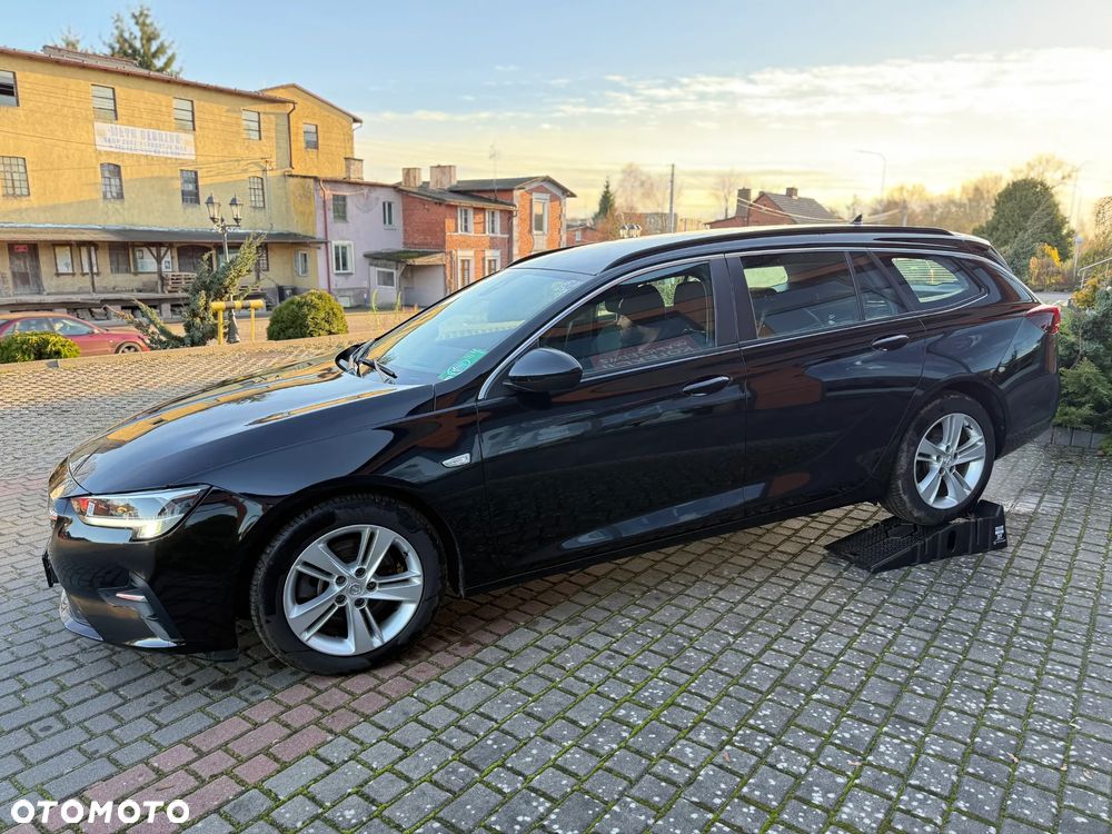 Opel Insignia - 1