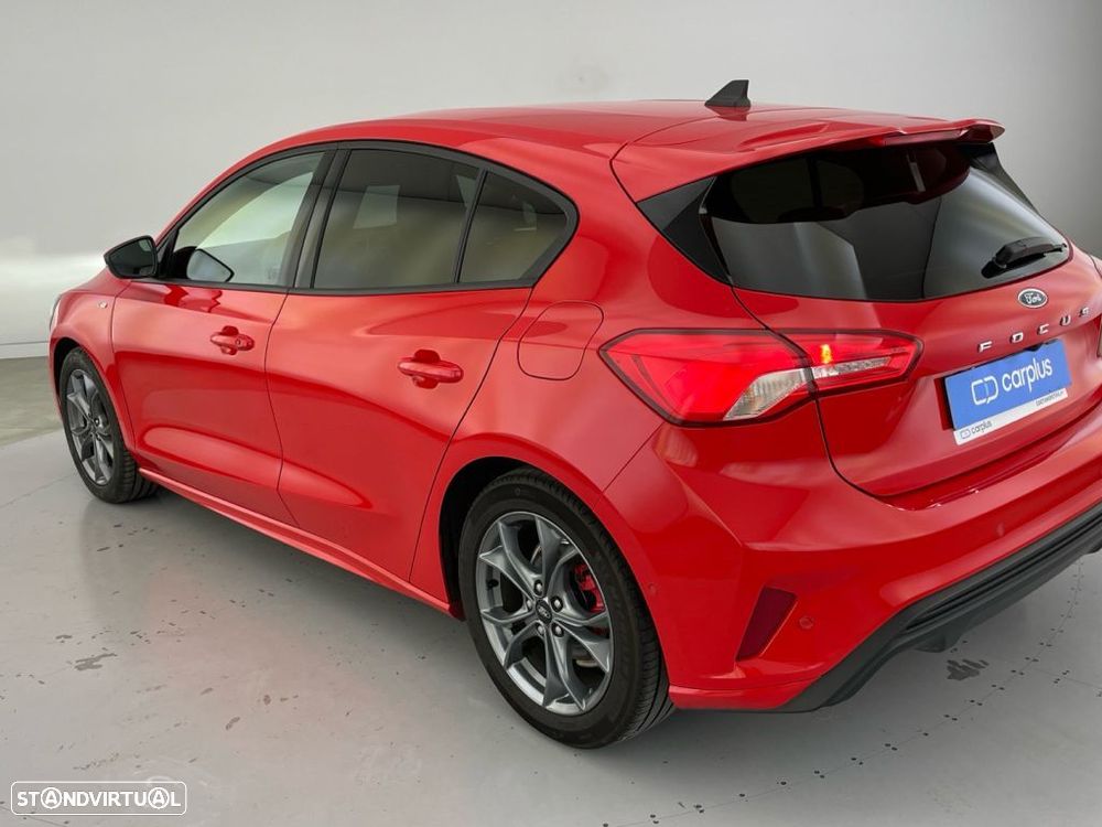 Ford Focus 1.0 EcoBoost ST-Line - 25