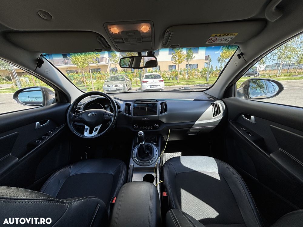 Kia Sportage 2.0 DSL HP 6MT 4x4 Style - 11