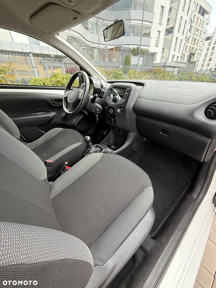 Toyota Aygo 1.0 VVT-i Sprint EU6 - 25