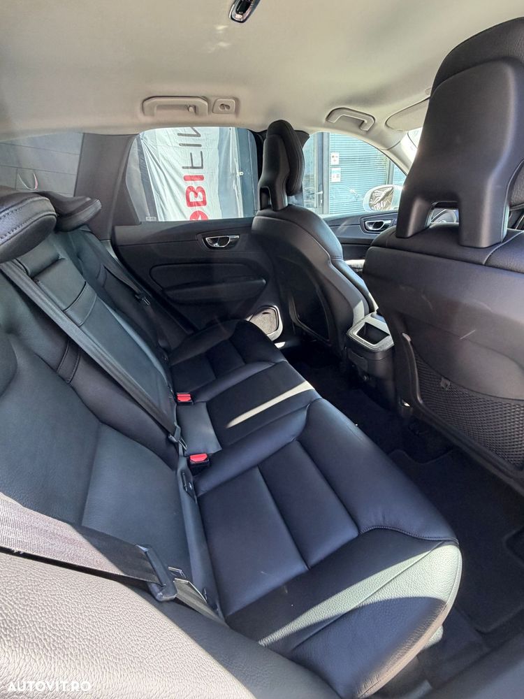 Volvo XC 60 D4 AWD Inscription - 14