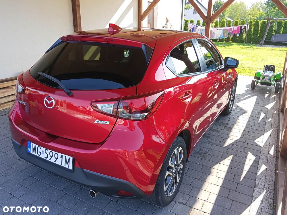 Mazda 2 - 24