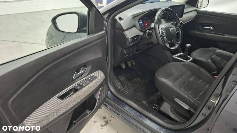 Dacia Sandero - 7