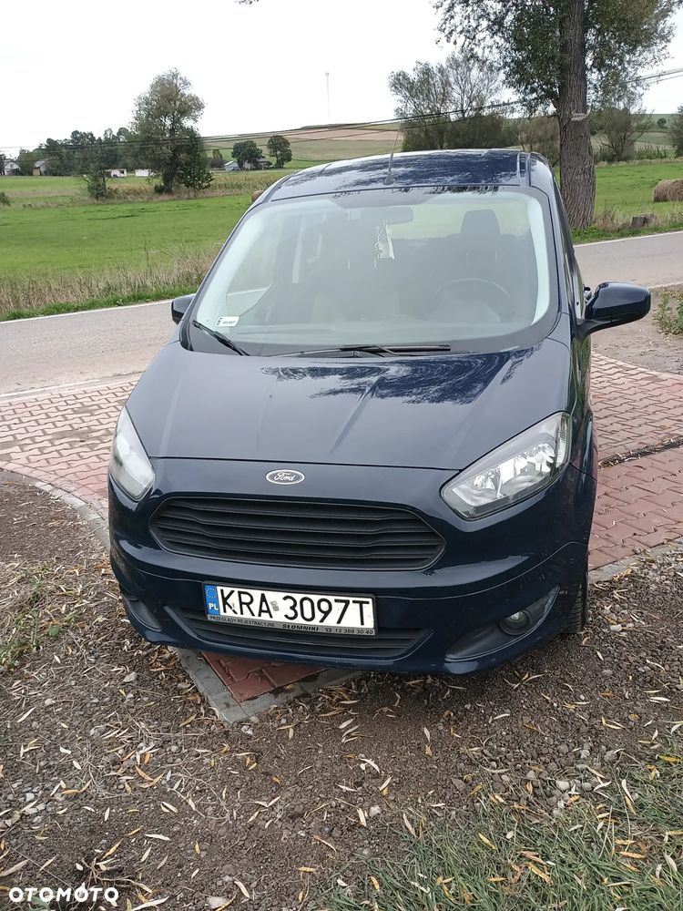 Ford Tourneo Courier - 2
