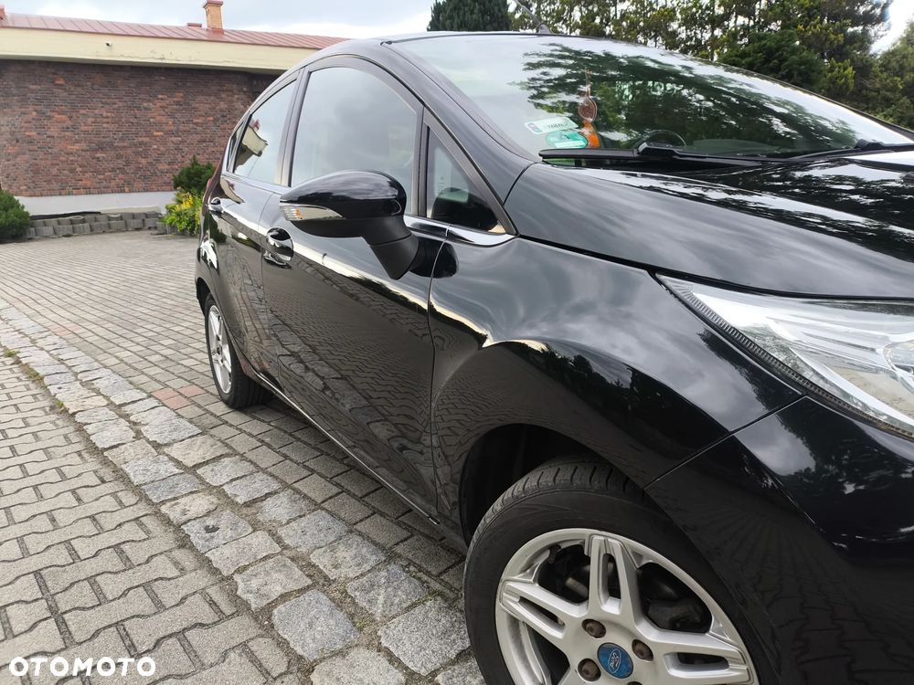 Ford Fiesta 1.25 Titanium X - 21