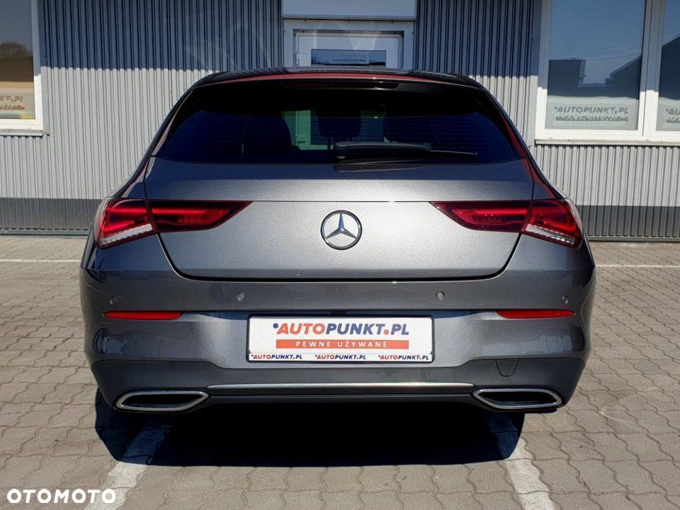 Mercedes-Benz CLA - 4