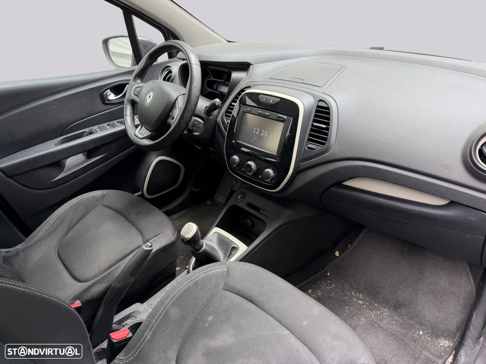 Renault Captur 1.5 dCi - 12