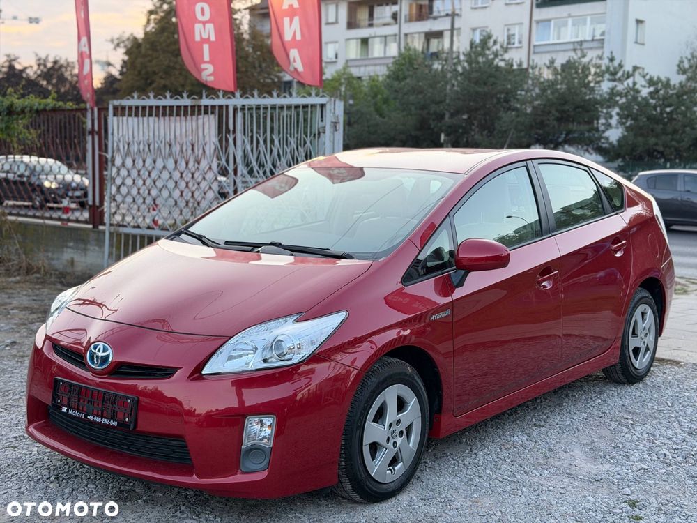 Toyota Prius 1.8 HSD Prestige - 3
