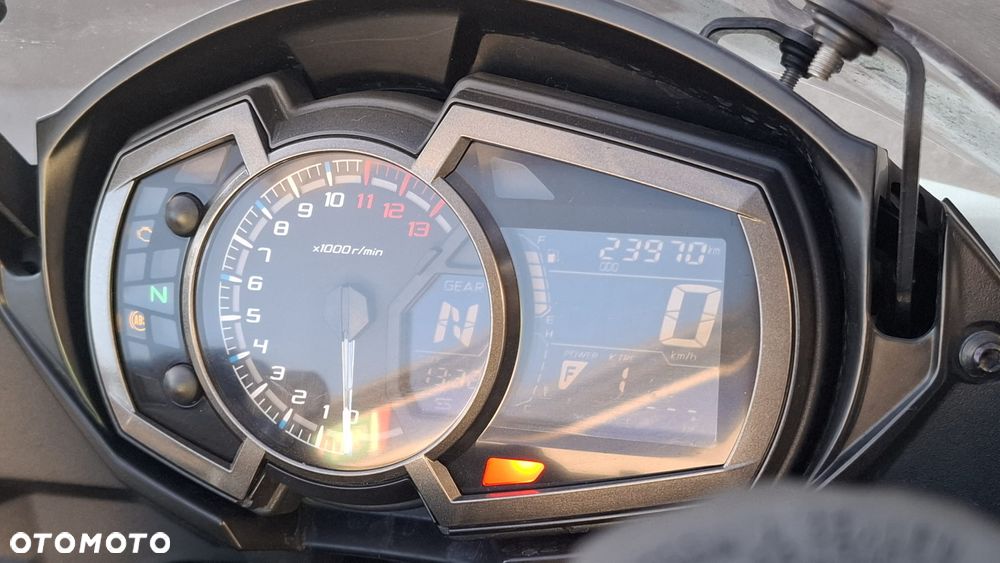 Kawasaki Ninja 1000 SX - 14