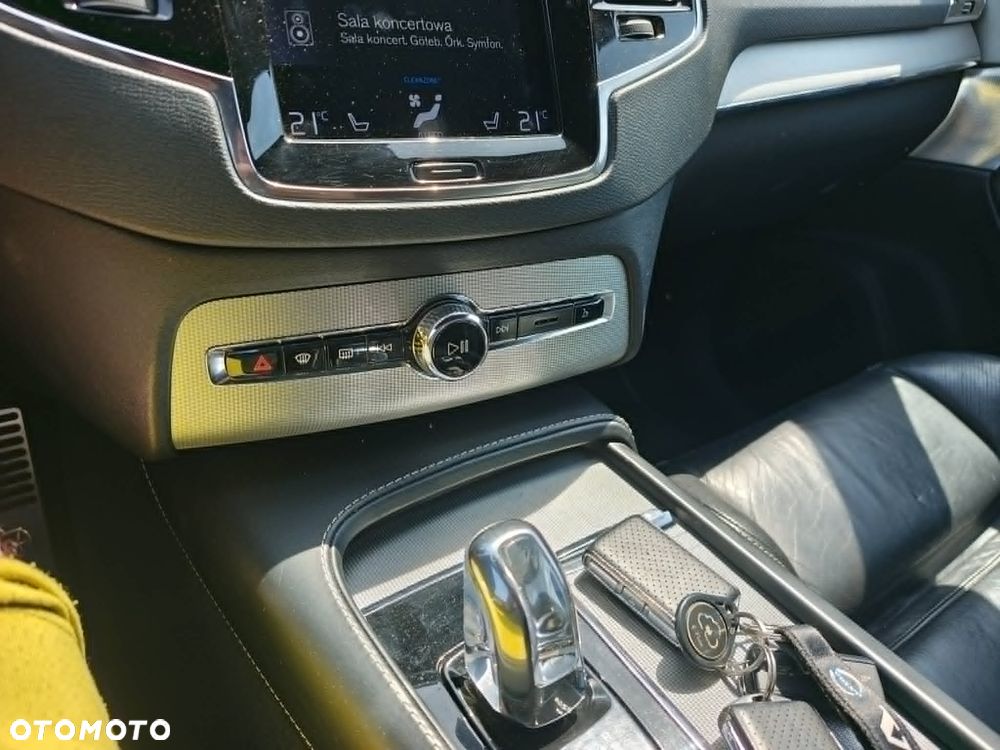 Volvo XC 90 T8 AWD Twin Engine Geartronic RDesign - 31