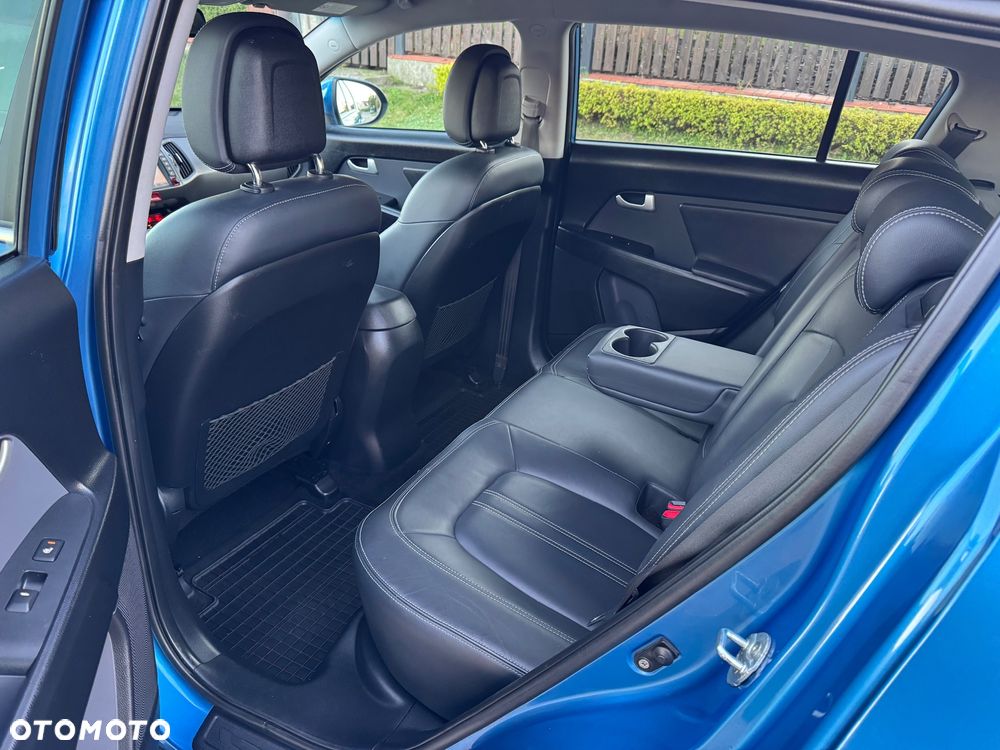 Kia Sportage 2.0 CRDI XL - 6