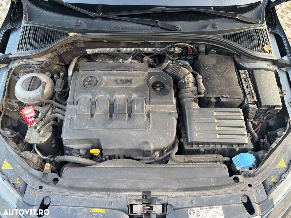Skoda Octavia 2.0 TDI Style - 10