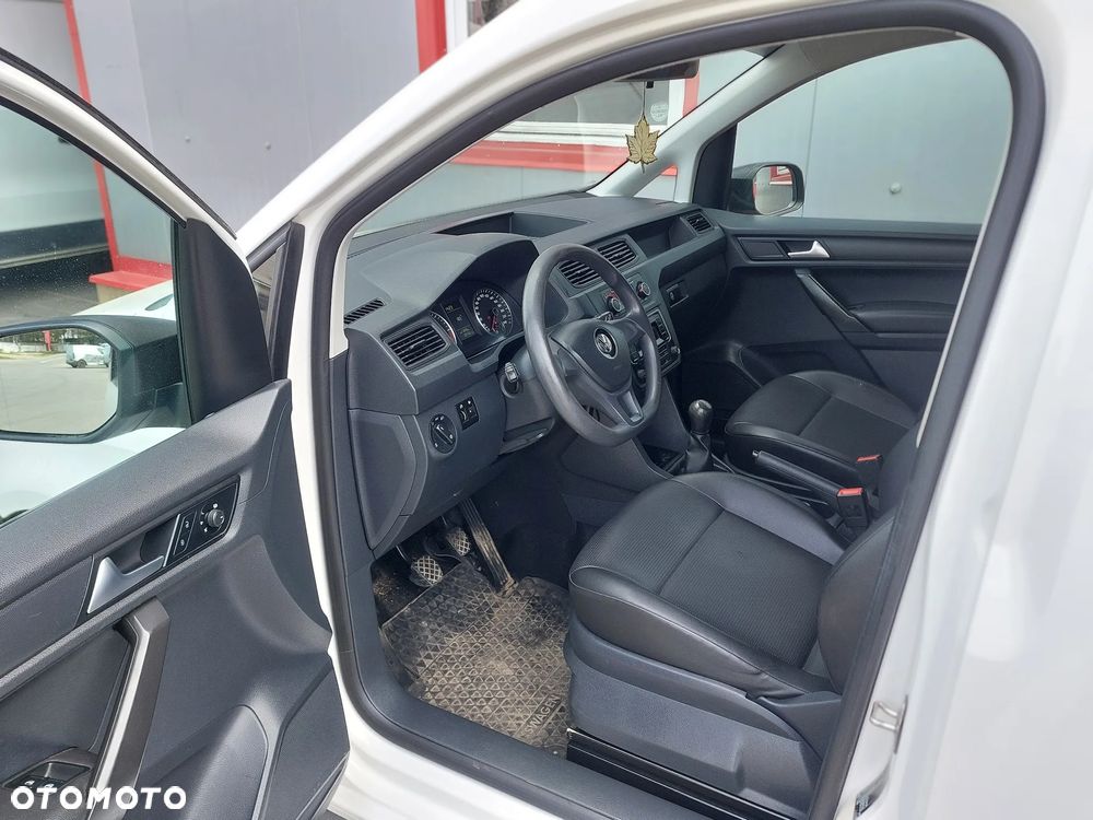 Volkswagen Caddy - 15