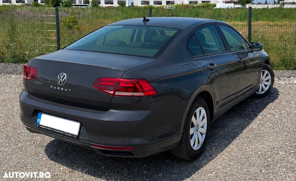 VOLKSWAGEN Passat 2021 — imagine 5