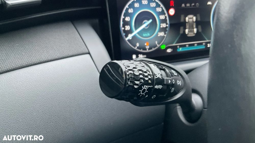 Hyundai Tucson PHEV 1.6 l 265 CP 4WD 6AT Luxury - 28