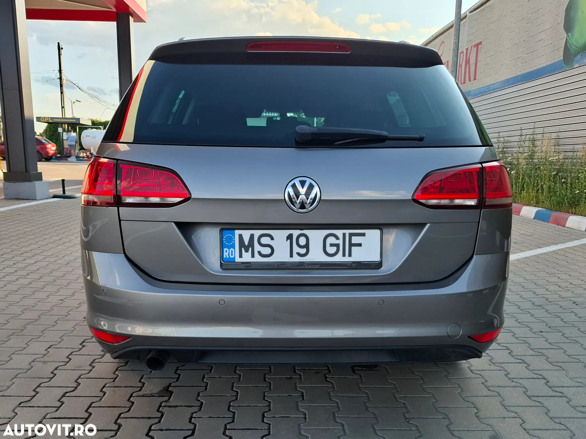 Volkswagen Golf Variant 1.6 TDI (BlueMotion Technology) Trendline - 17