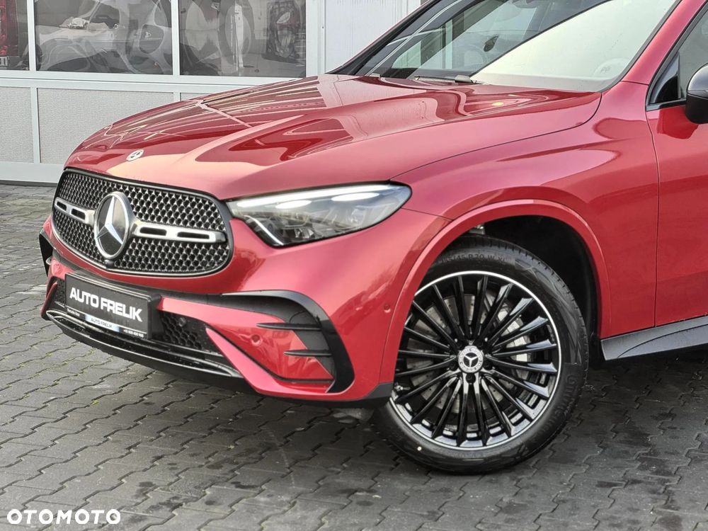 Mercedes-Benz GLC 220 d 4Matic 9G-TRONIC AMG Line Advanced - 4
