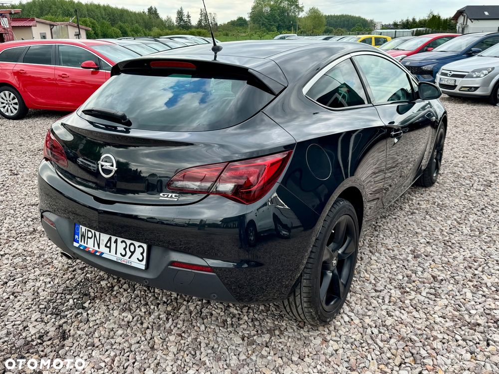 Opel Astra - 2