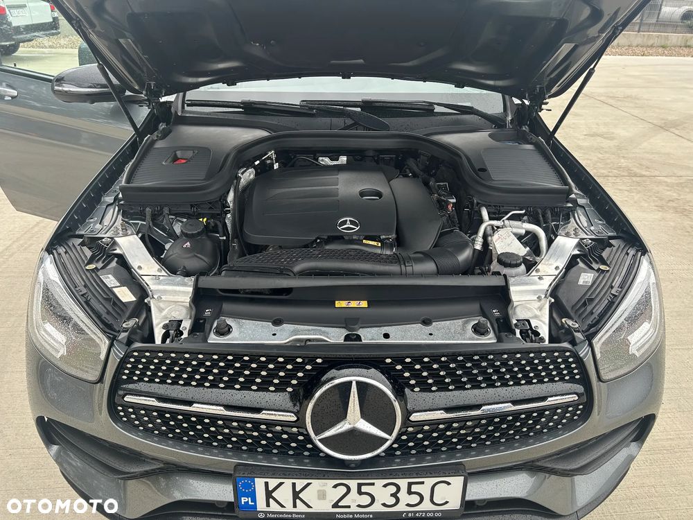 Mercedes-Benz GLC - 21