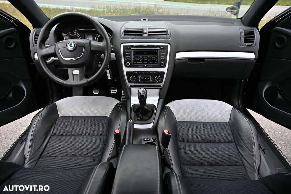 Skoda Octavia 2.0 TDI RS - 3