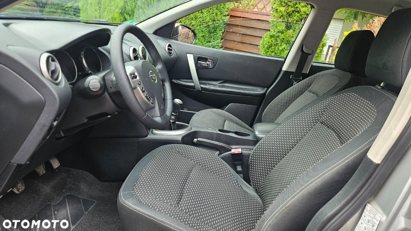 Nissan Qashqai - 12