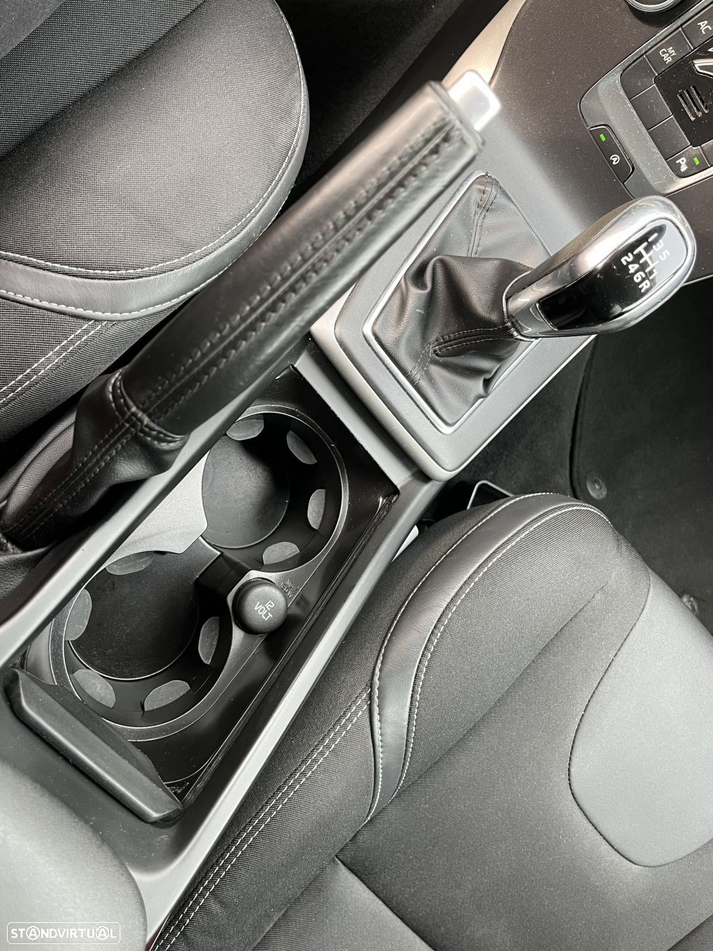 Volvo V40 2.0 D2 Kinetic - 7