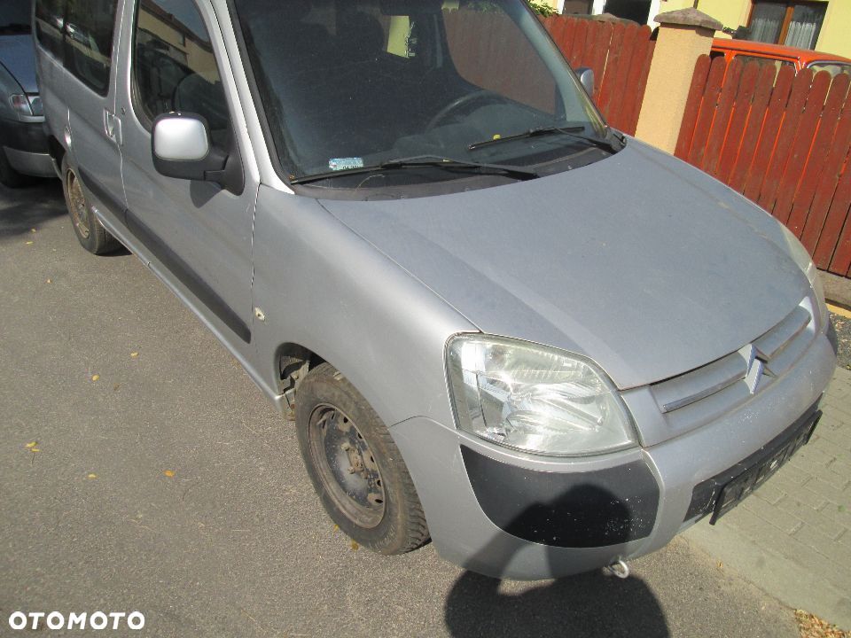Citroen Berlingo Partner lift 1.6 hdi 2.0 hdi drzwi maska lampa zderzak maglownica hak szyba EZRC - 3