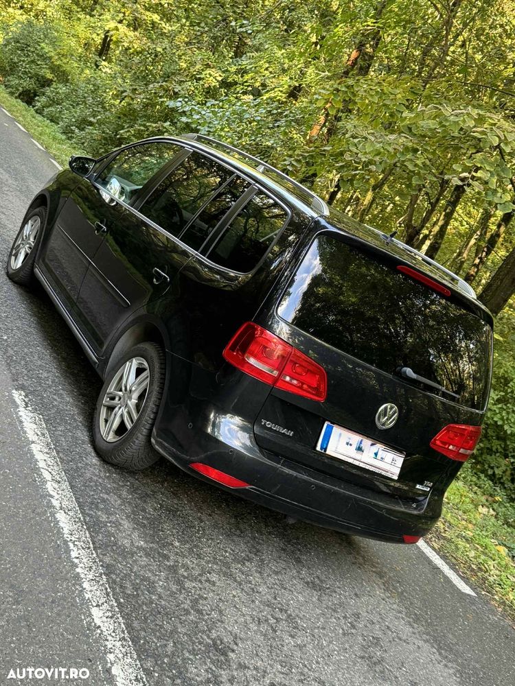 Volkswagen Touran 1.6 TDI DPF BlueMotion Technology DSG Cup - 13