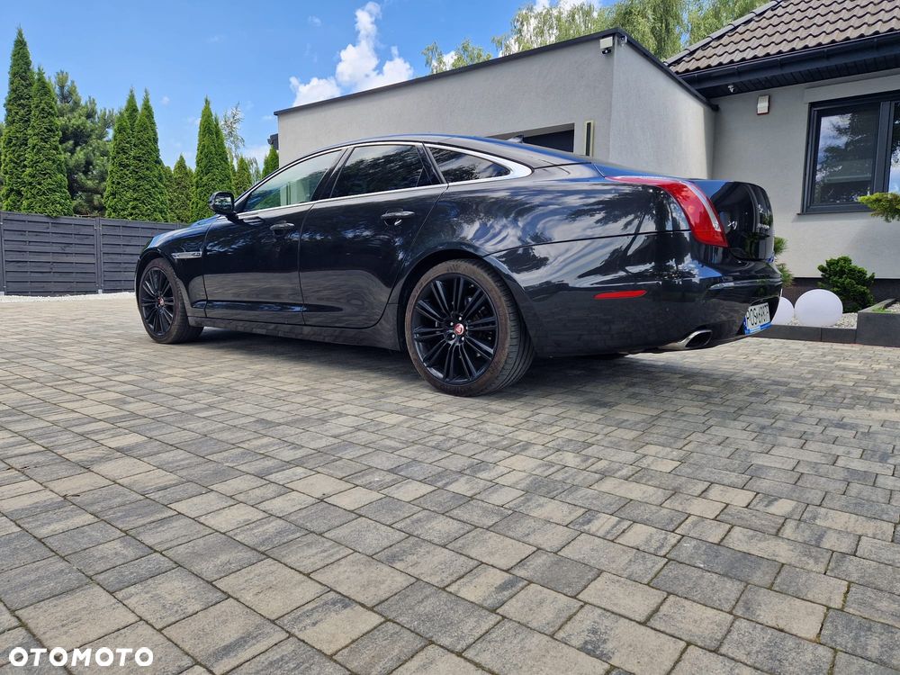 Jaguar XJ - 2