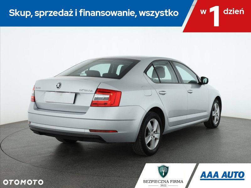 Skoda Octavia - 7