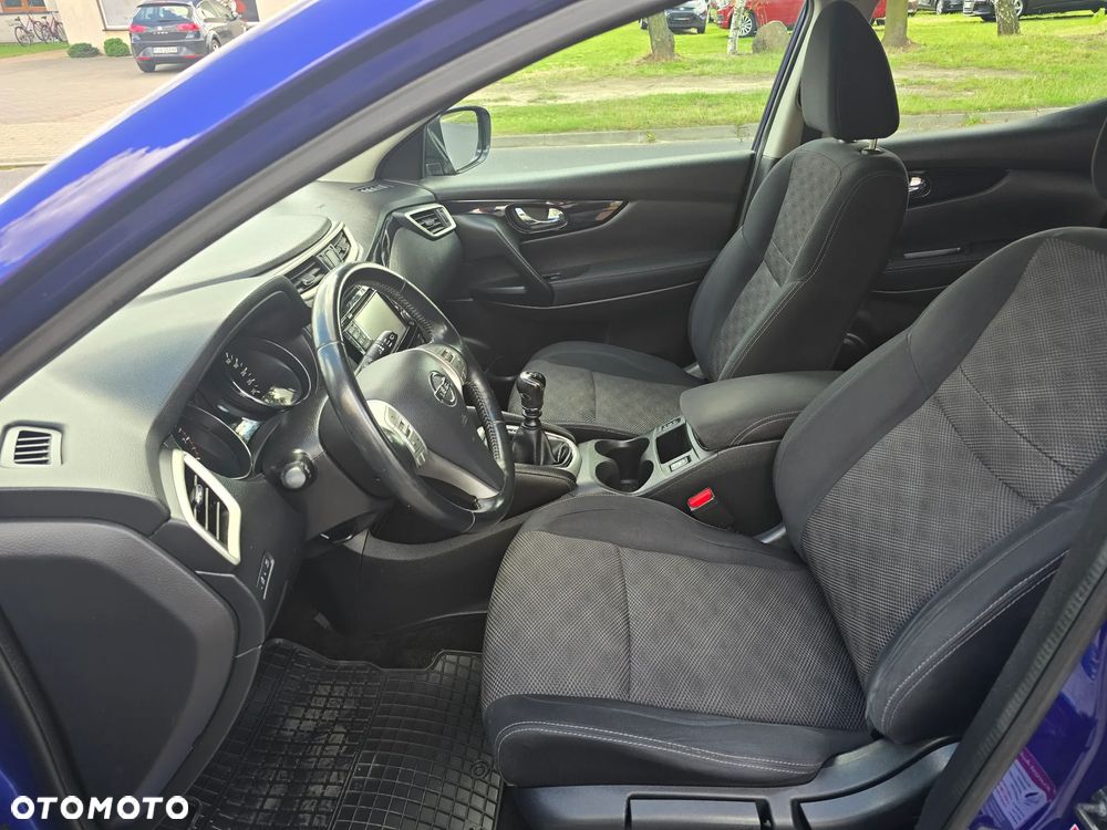 Nissan Qashqai 1.2 DIG-T N-Connecta EU6 - 22
