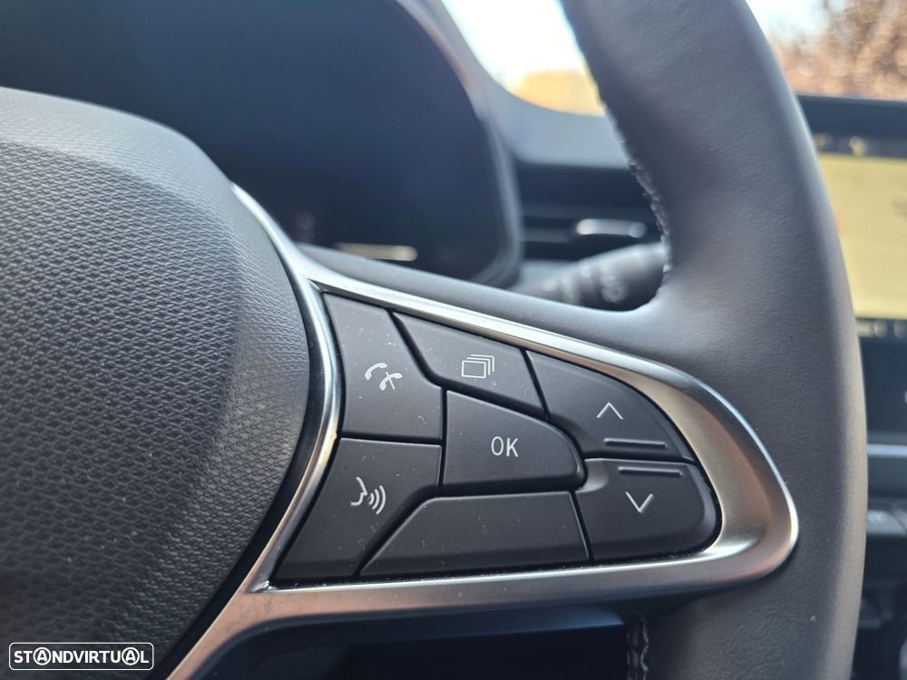 Renault Clio 1.6 E-Tech Full Hybrid Engineered - 16