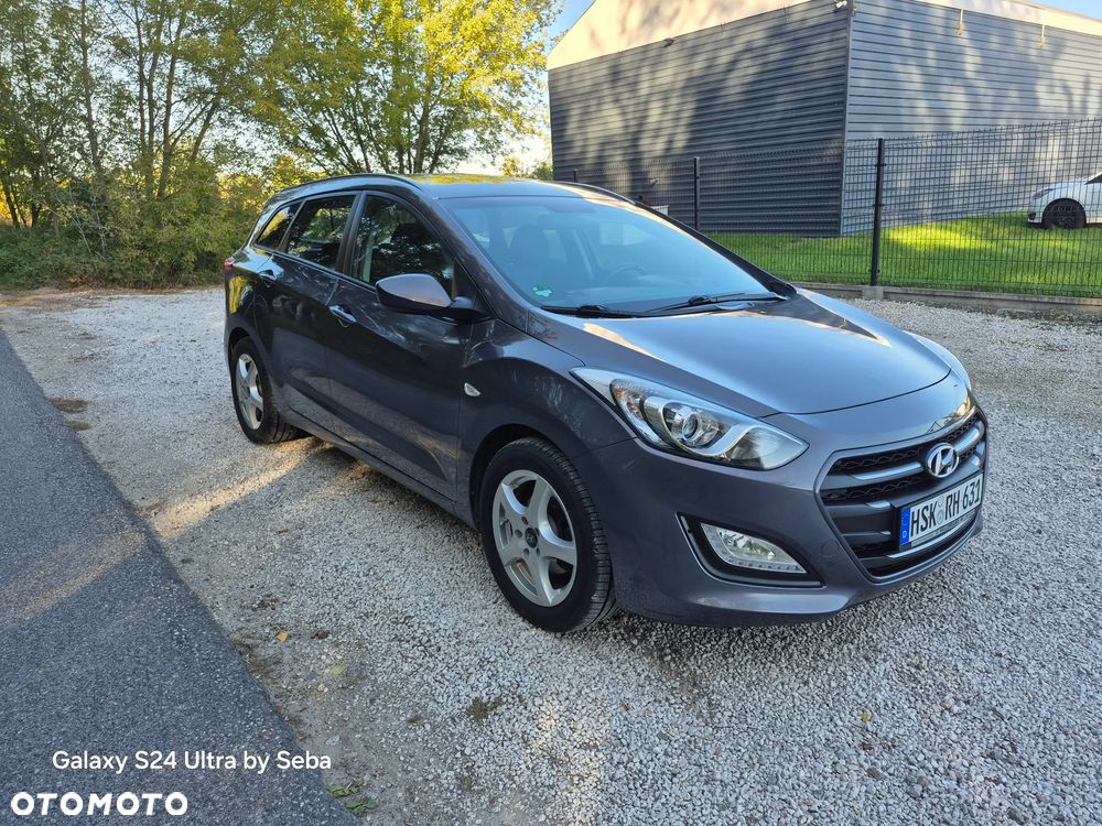 Hyundai i30 blue Kombi 1.6 CRDi DCT Style - 4