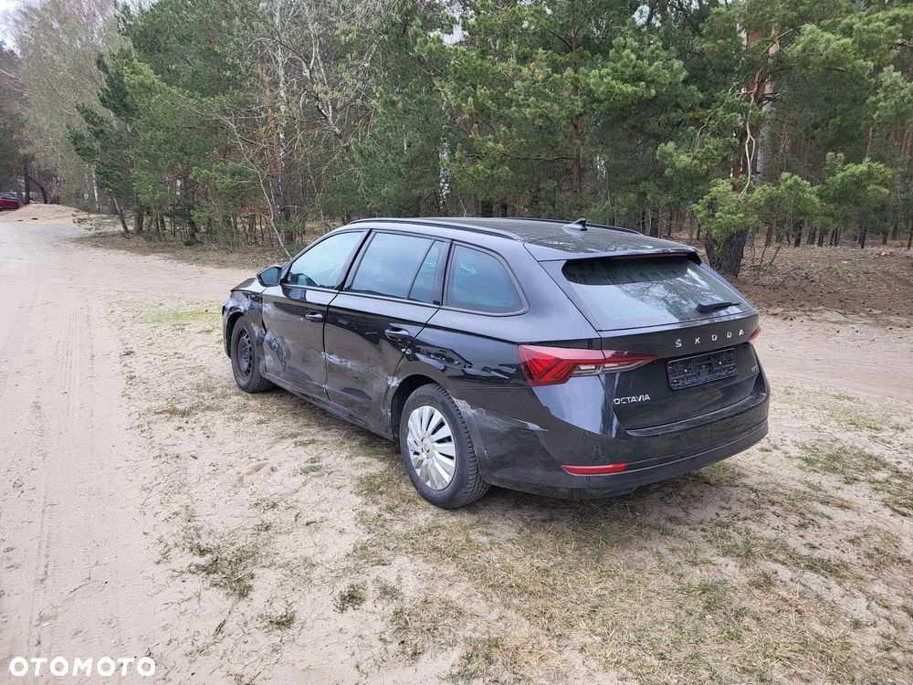 Skoda Octavia 1.5 TSI e-TEC DSG Exclusive - 16