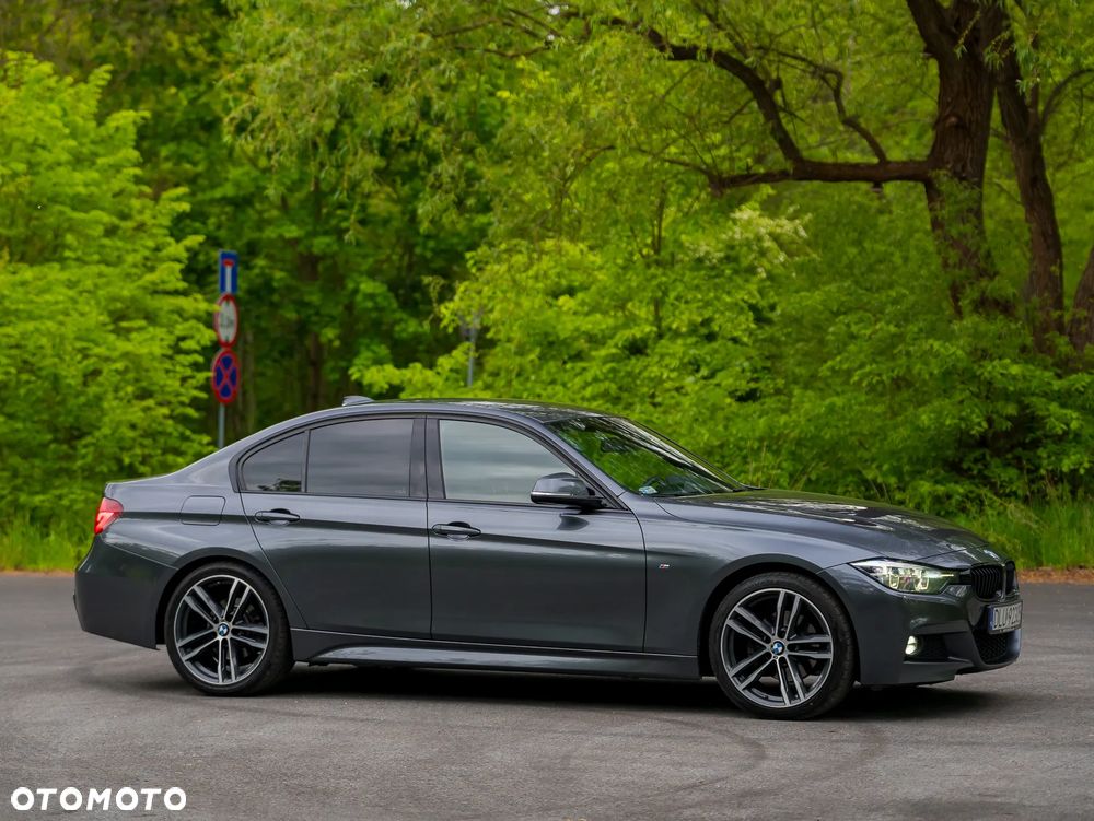 BMW Seria 3 320d M Sport Shadow - 12