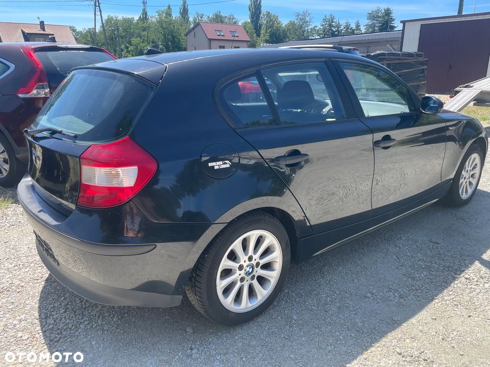 BMW Seria 1 116i - 3
