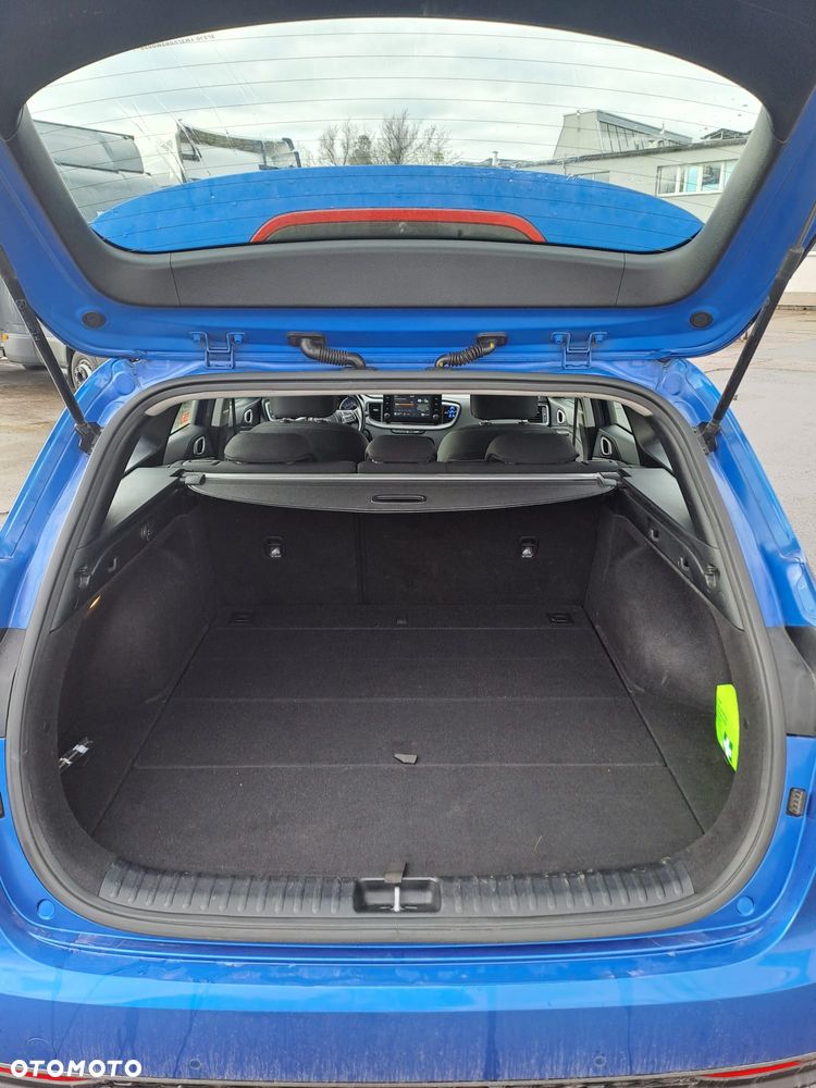 Kia Ceed 1.6 CRDi SCR M - 16