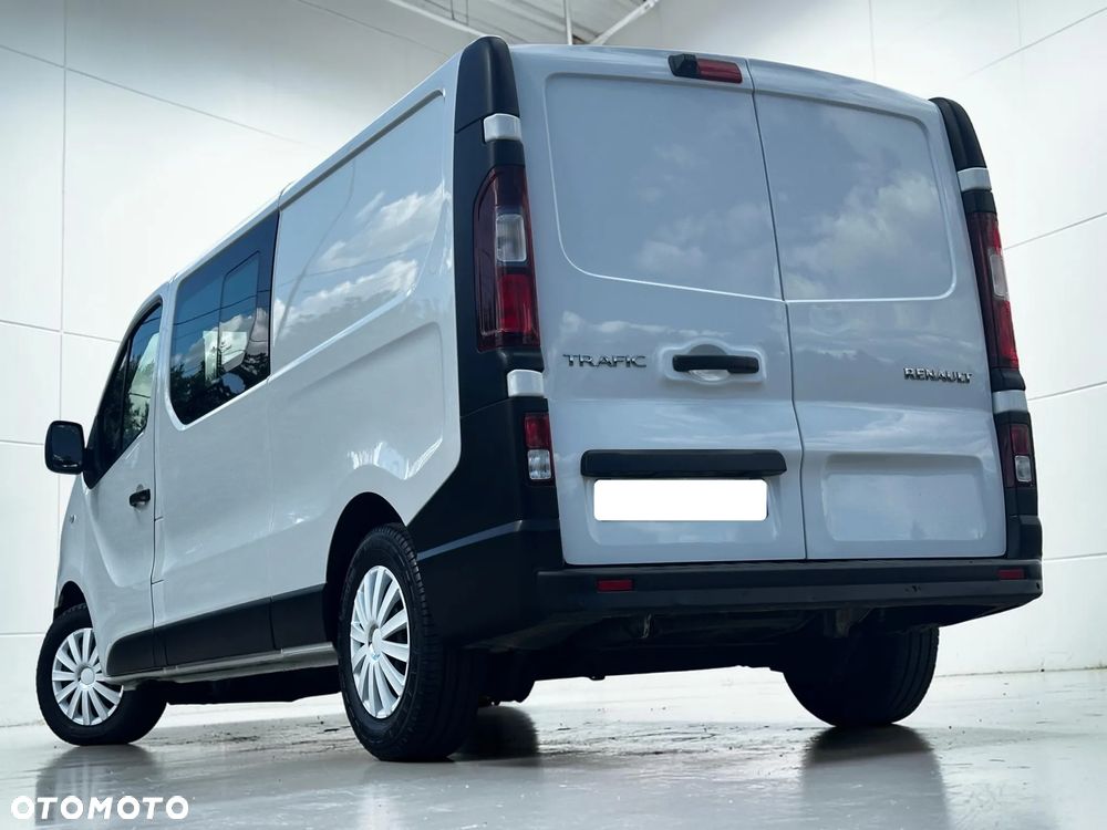Renault Trafic - 15