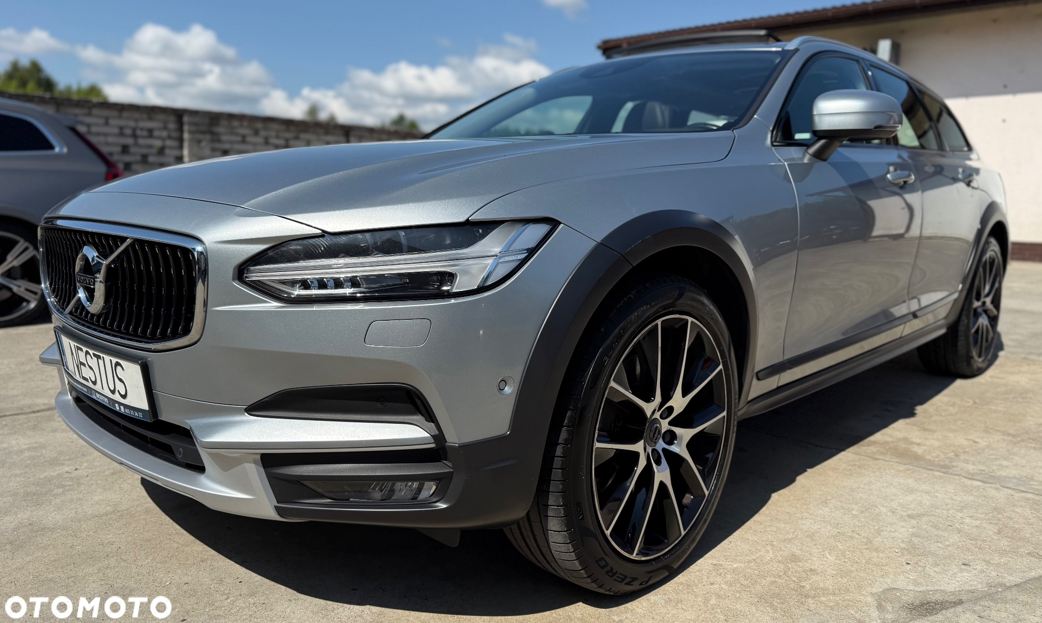 Volvo V90 Cross Country D4 AWD Geartronic Pro - 2
