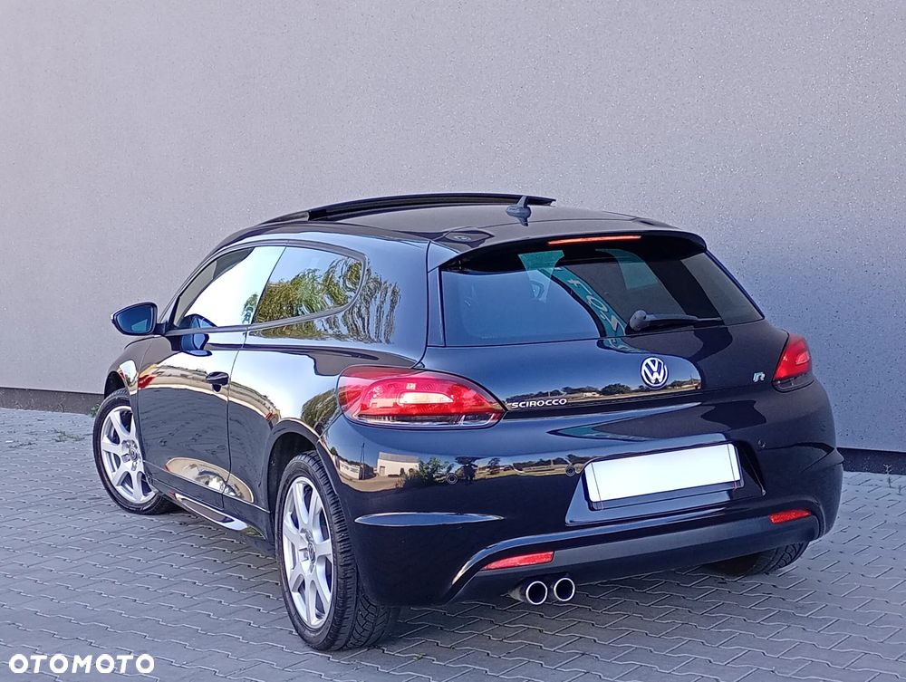 Volkswagen Scirocco 2.0 TDI DSG - 4