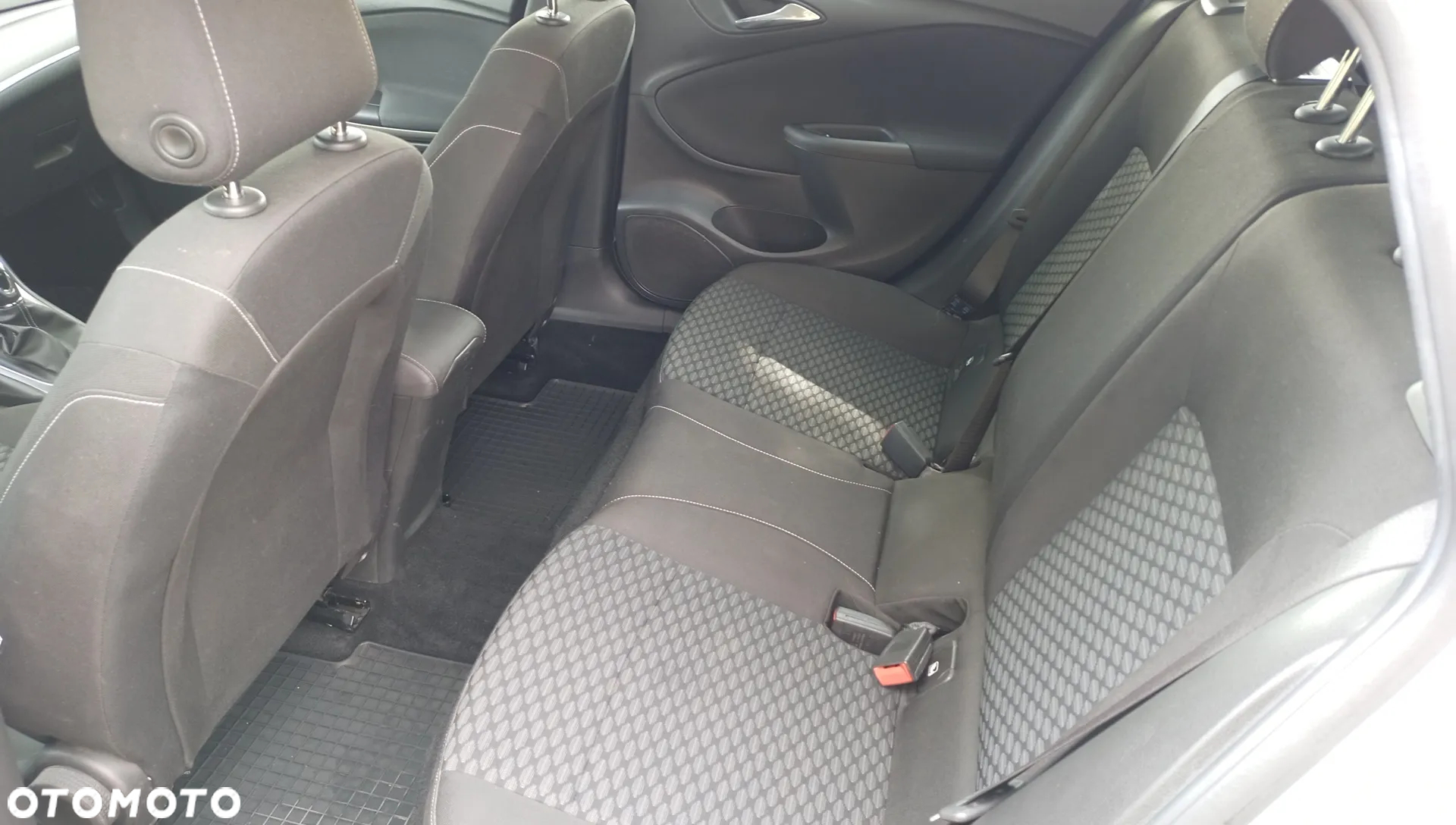 Opel Astra V 1.6 CDTI Enjoy - 7