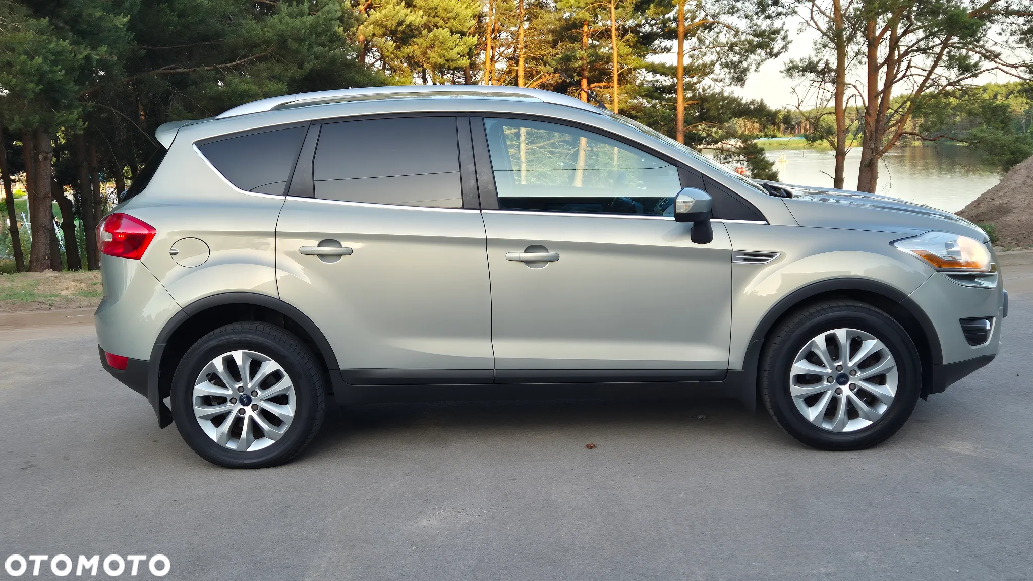 Ford Kuga 2.0 TDCi 4x4 Titanium - 3