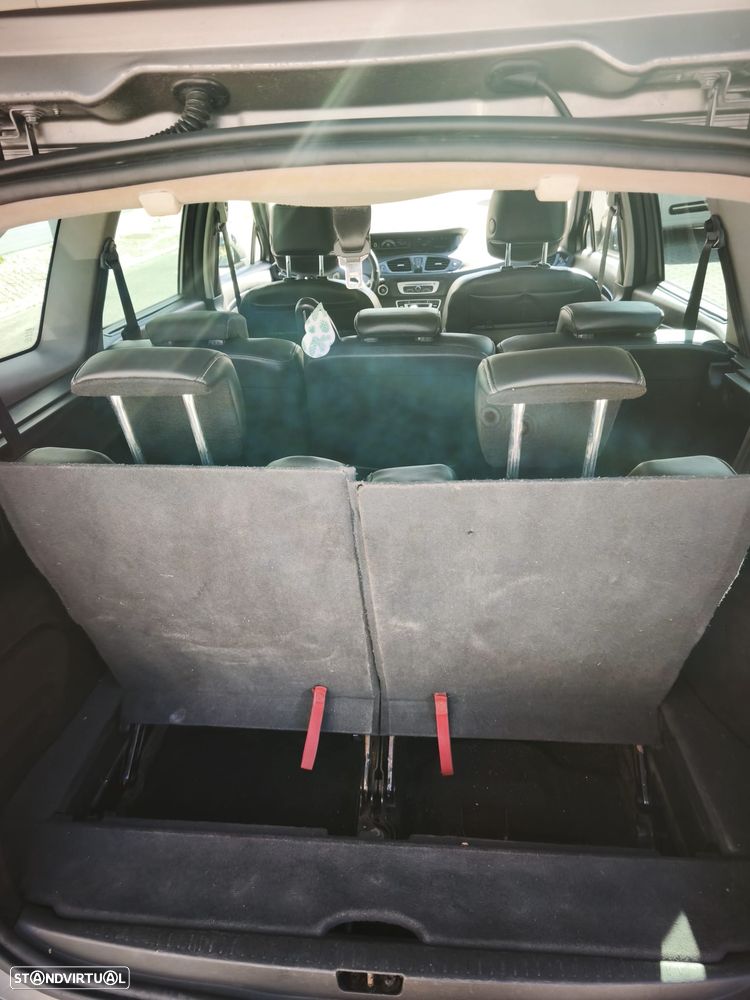 Renault Grand Scénic - 7